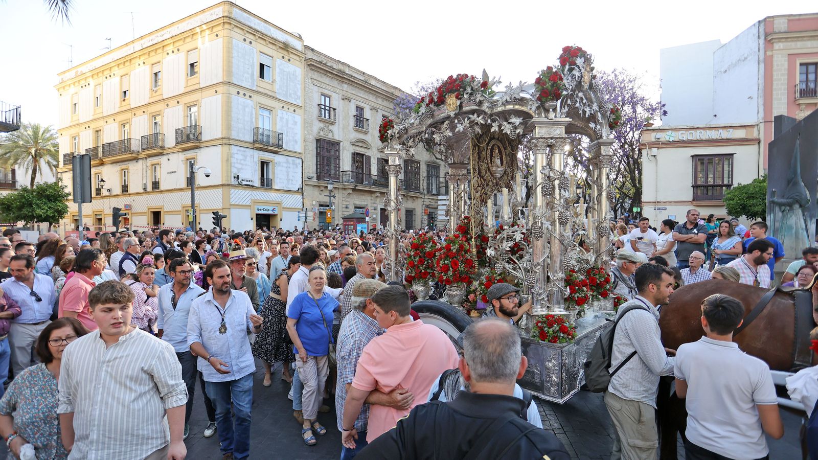 Llegada de la Hermandad del Rocío a Jerez