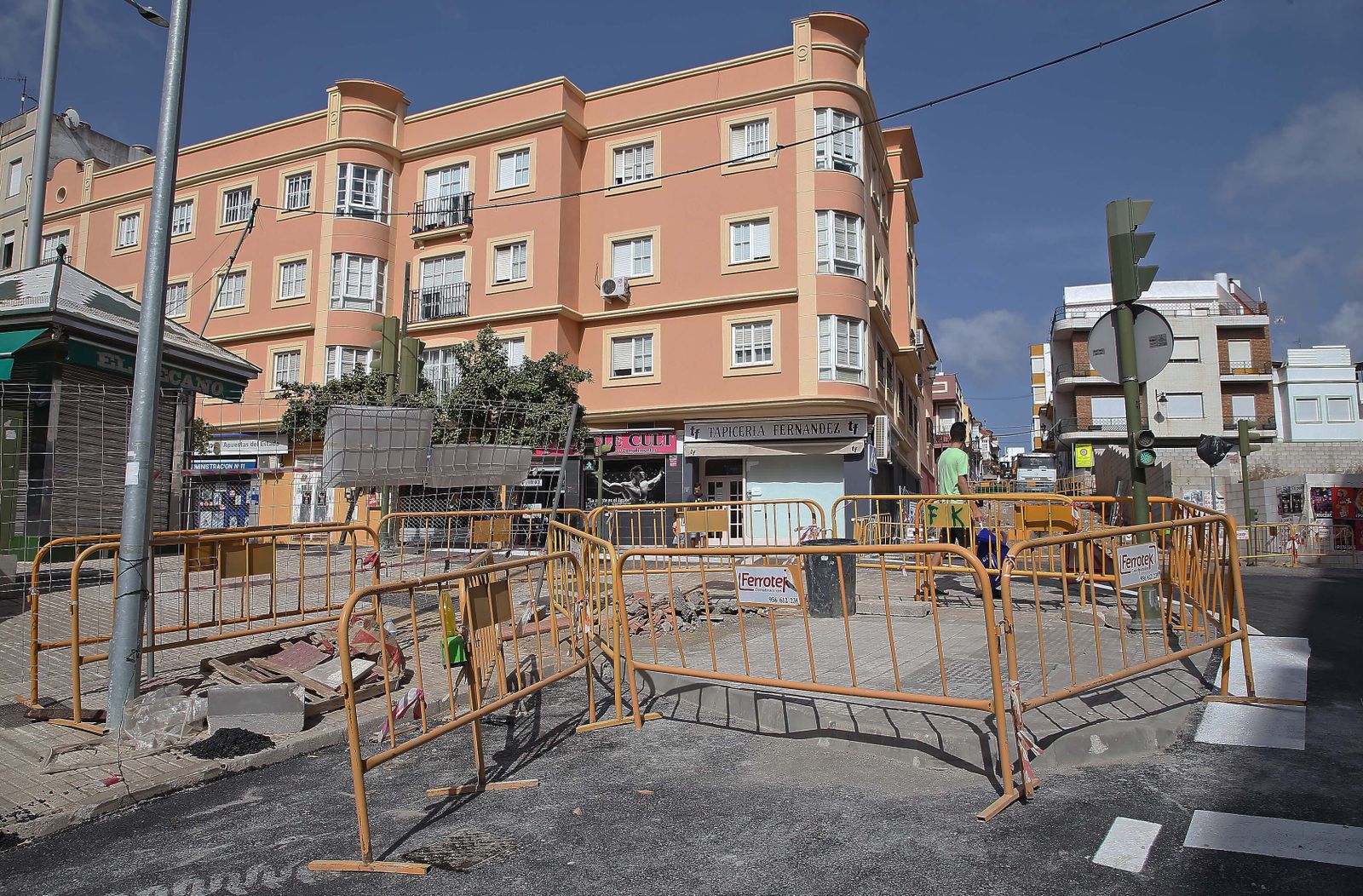 Las obras en la calle María Auxiliadora de Algeciras, en imágenes