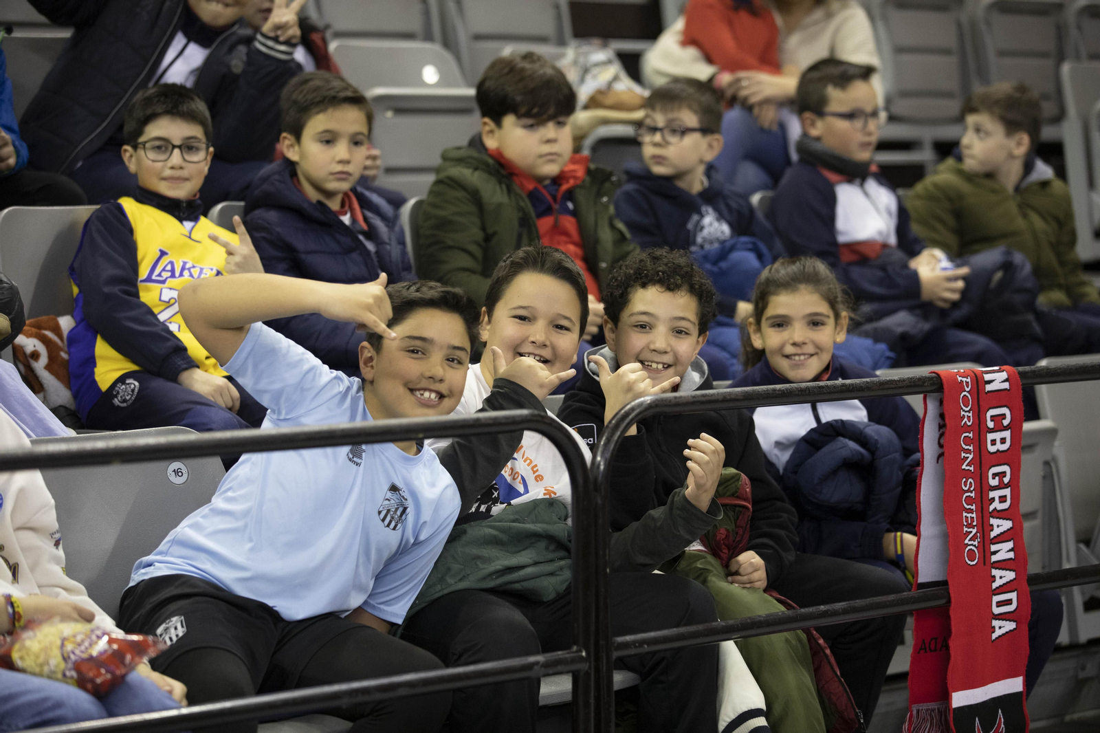 Las imágenes del primer Fénix Game del Covirán Granada