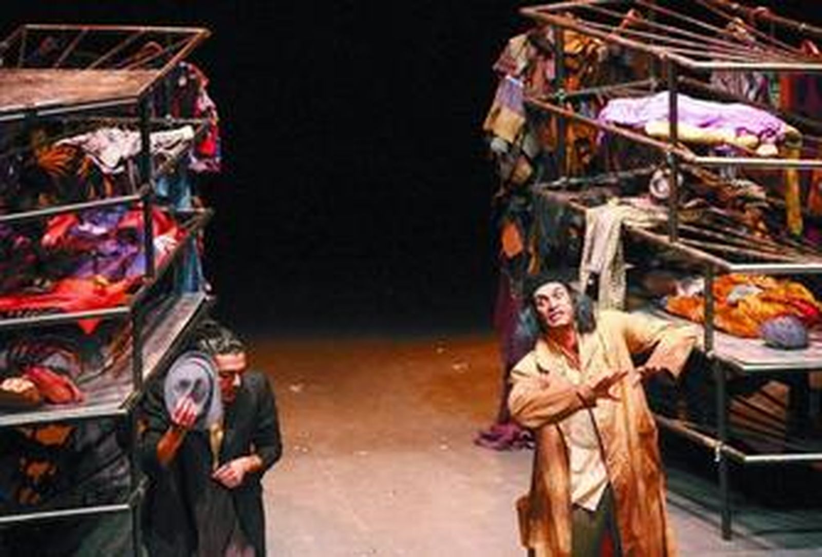 'La ópera de tres centavos', versión de la obra de Bertolt Brecht firmada por la compañía Atalaya.