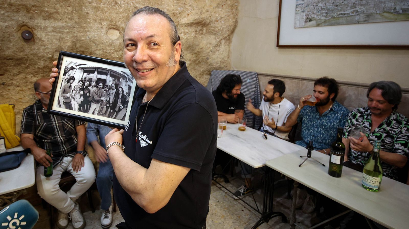 Presentación del cartel de Feria de de la caseta  Canal Sur-la Moderna dedicado a Los Delincuentes