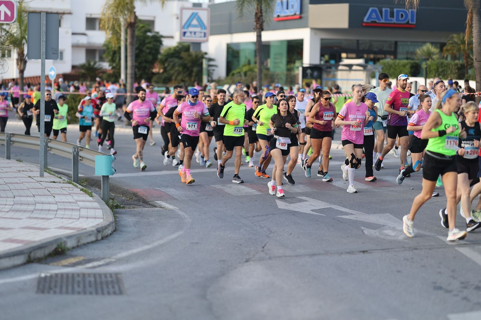 Media Maratón de Torremolinos: Búscate en las fotos de la carrera