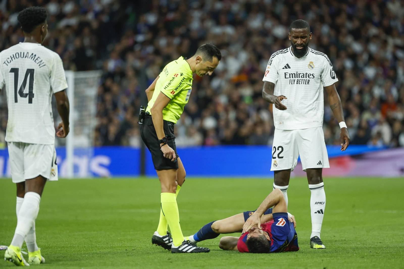 La prolongación del Real Madrid - Barcelona: todas las fotos