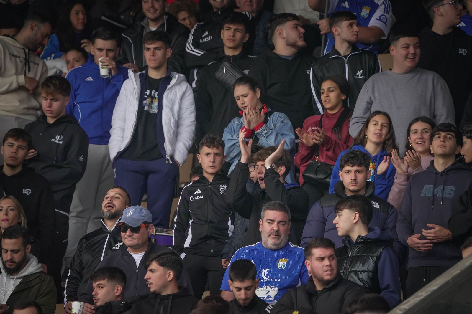 Búscate en el partido del Xerez CD - UD Melilla
