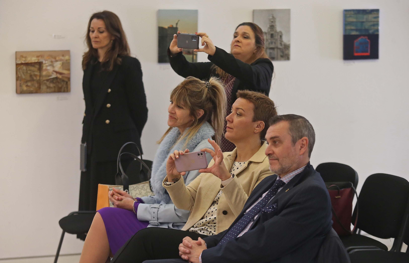 Fotos del acto de hermanamiento de La Línea con Buonabitacolo