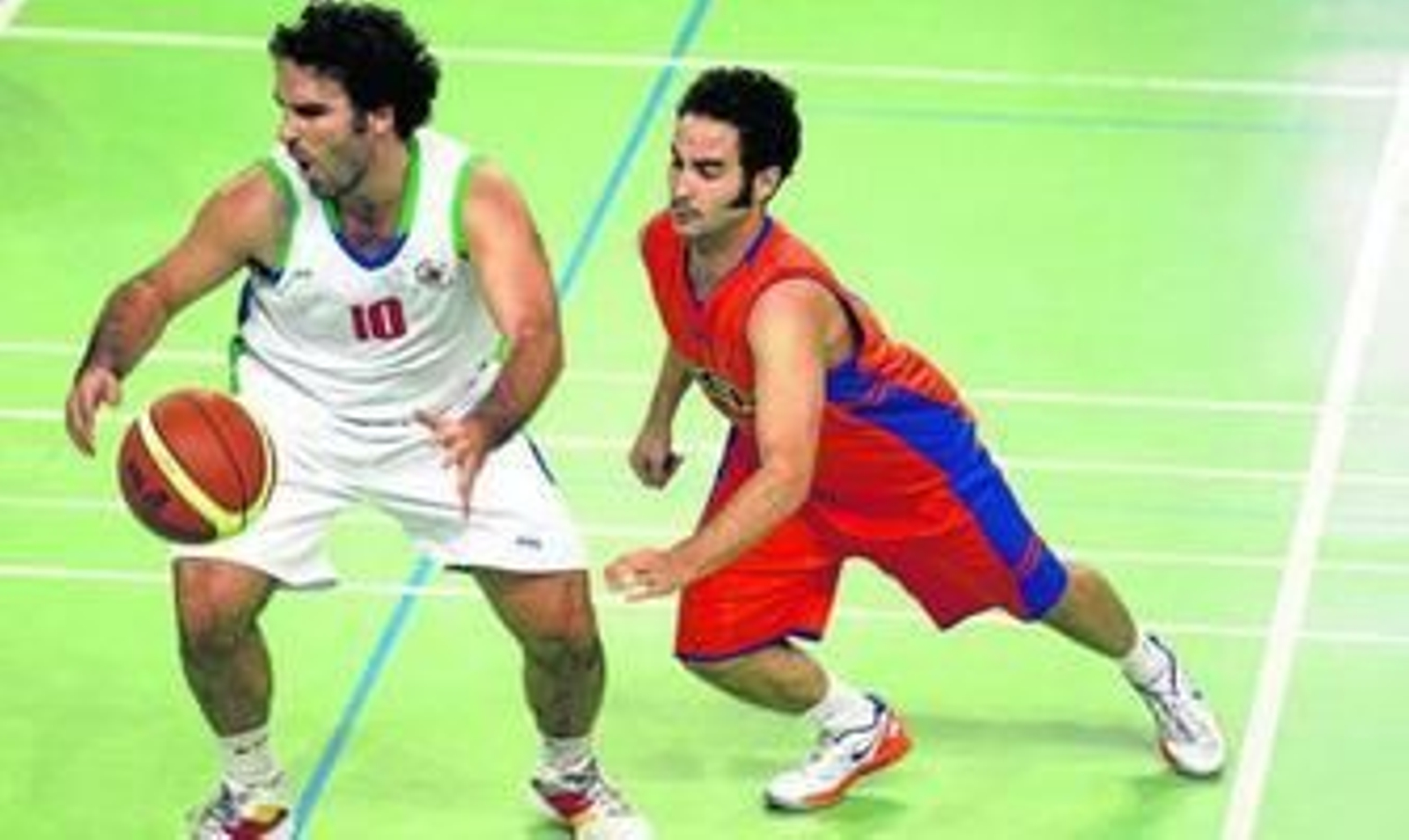 El base titular del Fundación CB Granada, Pablo 'Lobez' García, en un encuentro anterior.