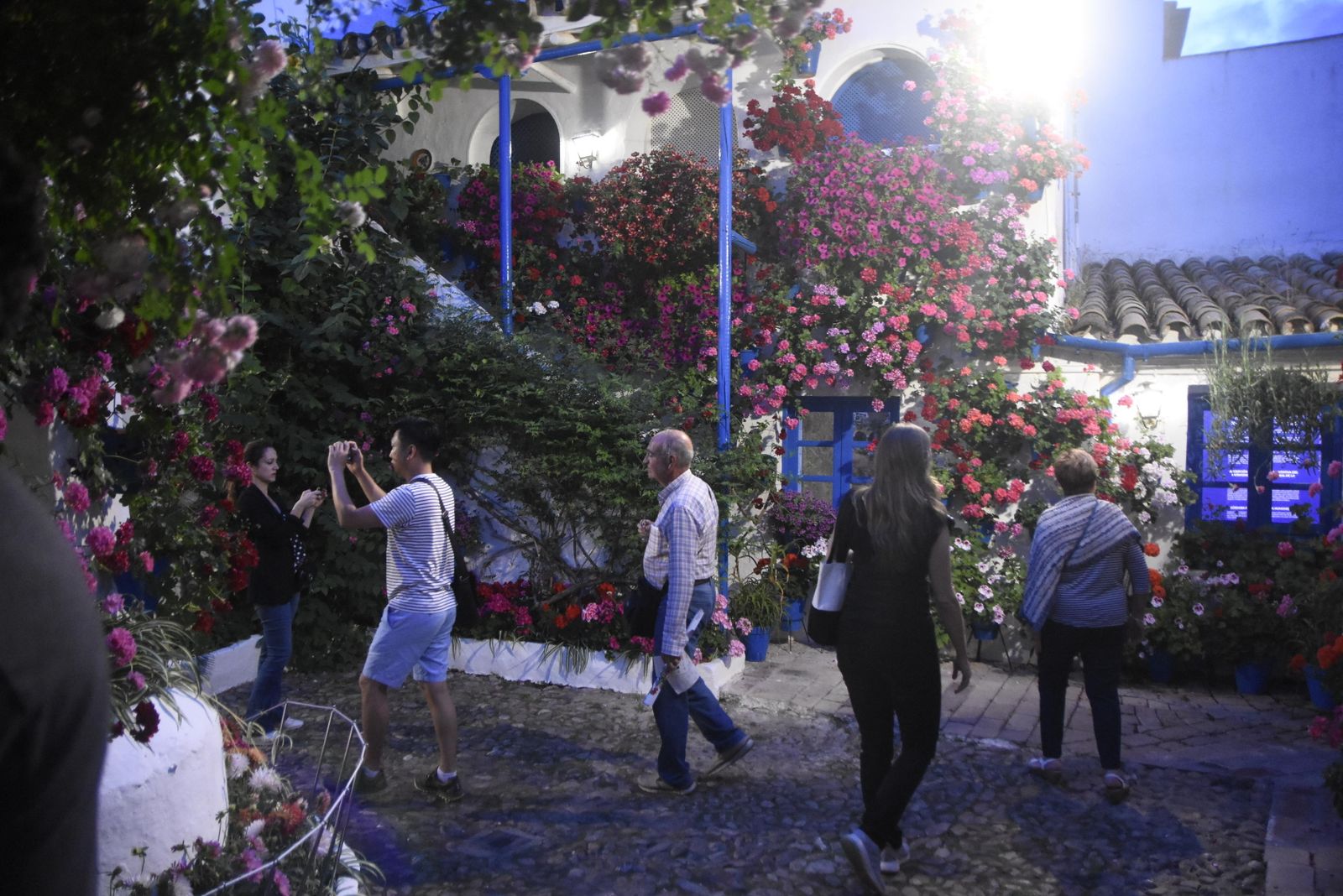 Patio de Trueque, 4.