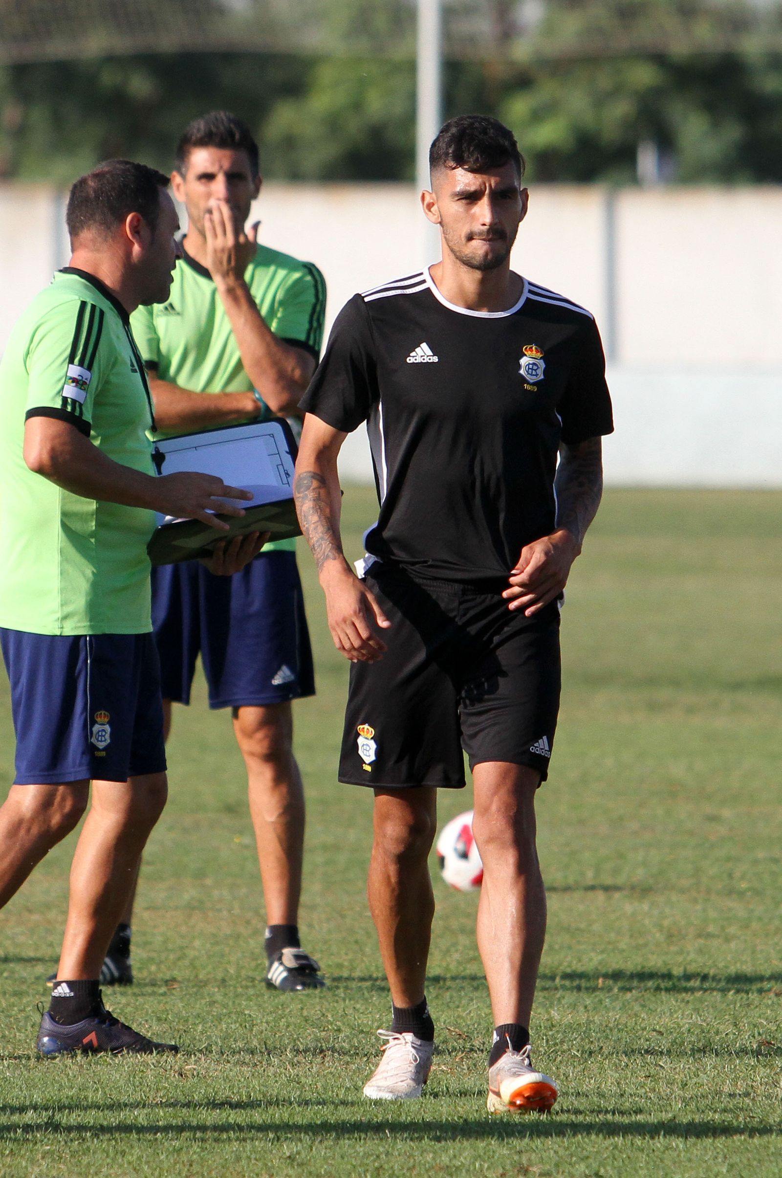 Andrade durante un entrenamiento del Recreativo.