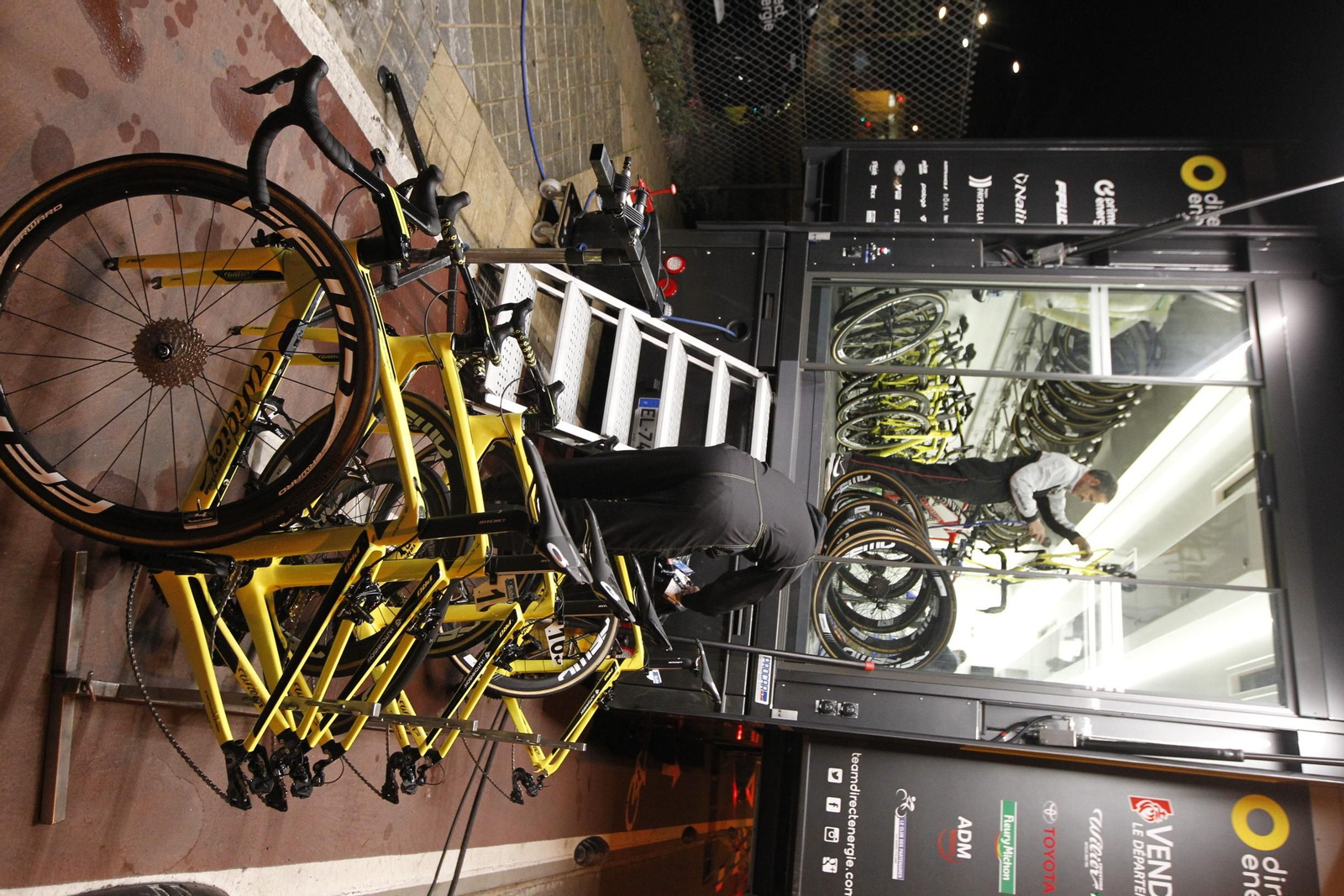 Fotogalería de la previa de la Clásica de Almería