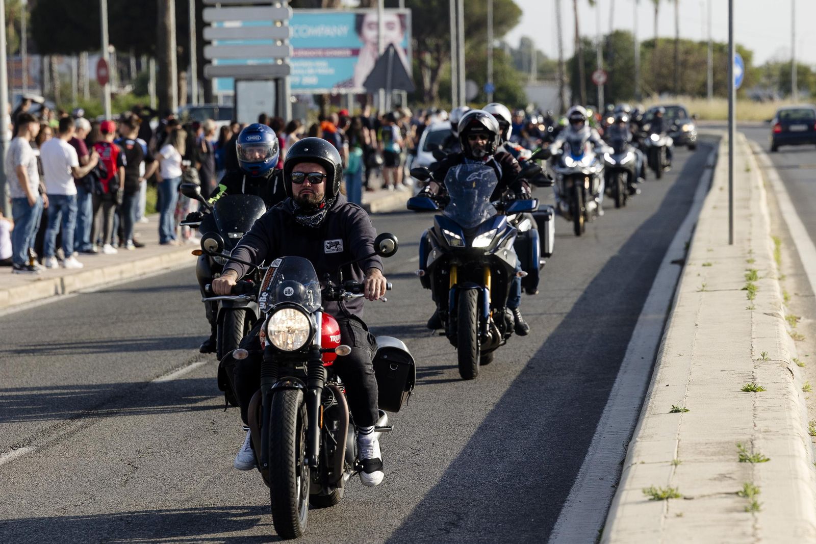 Las imágenes del viernes de Motorada en El Puerto por el Gran Premio de Motociclismo de Jerez 2025