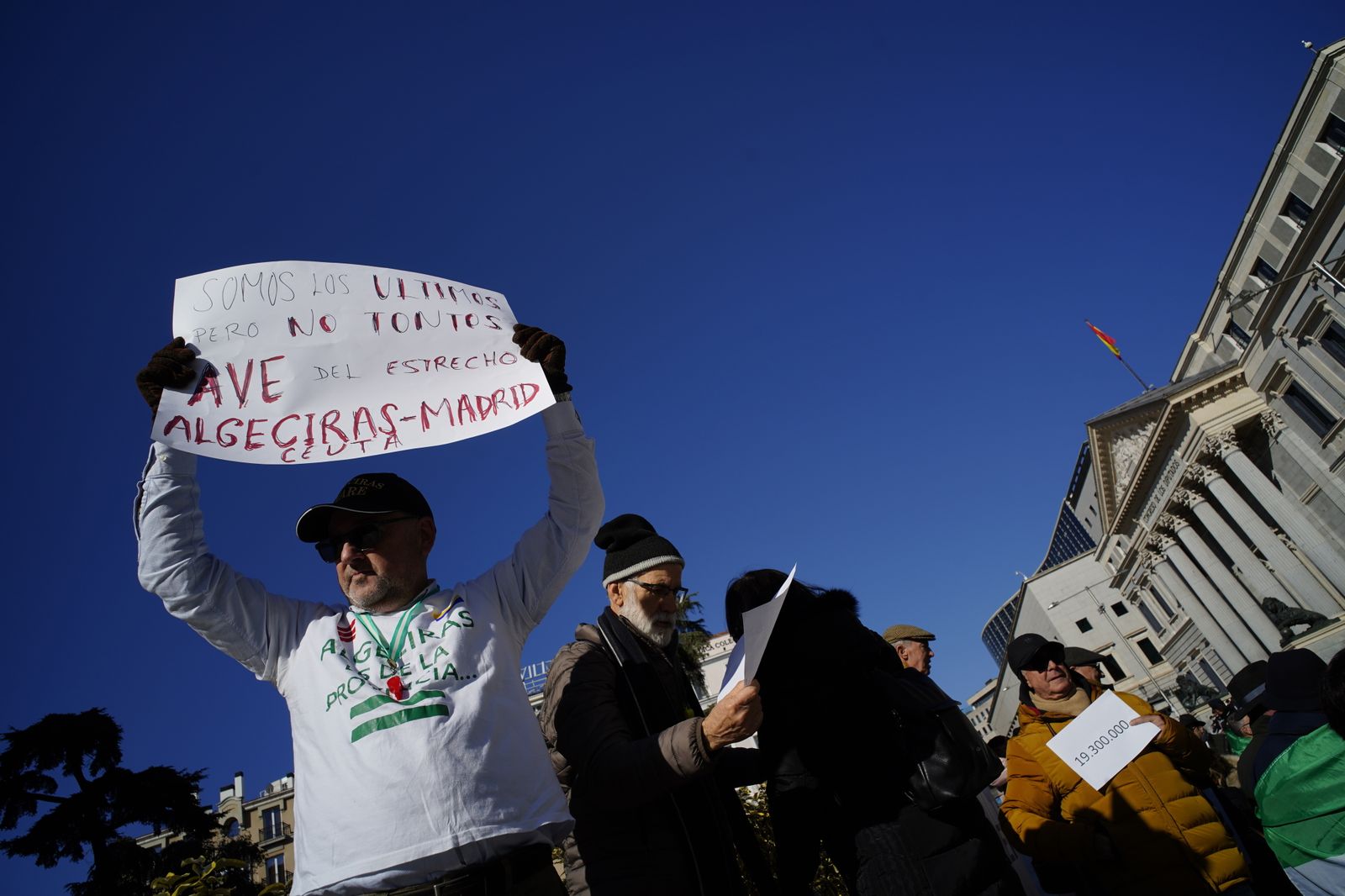 Concentración de Andalucía Bay 20.30 por la mejora de la conexión ferroviaria en Madrid