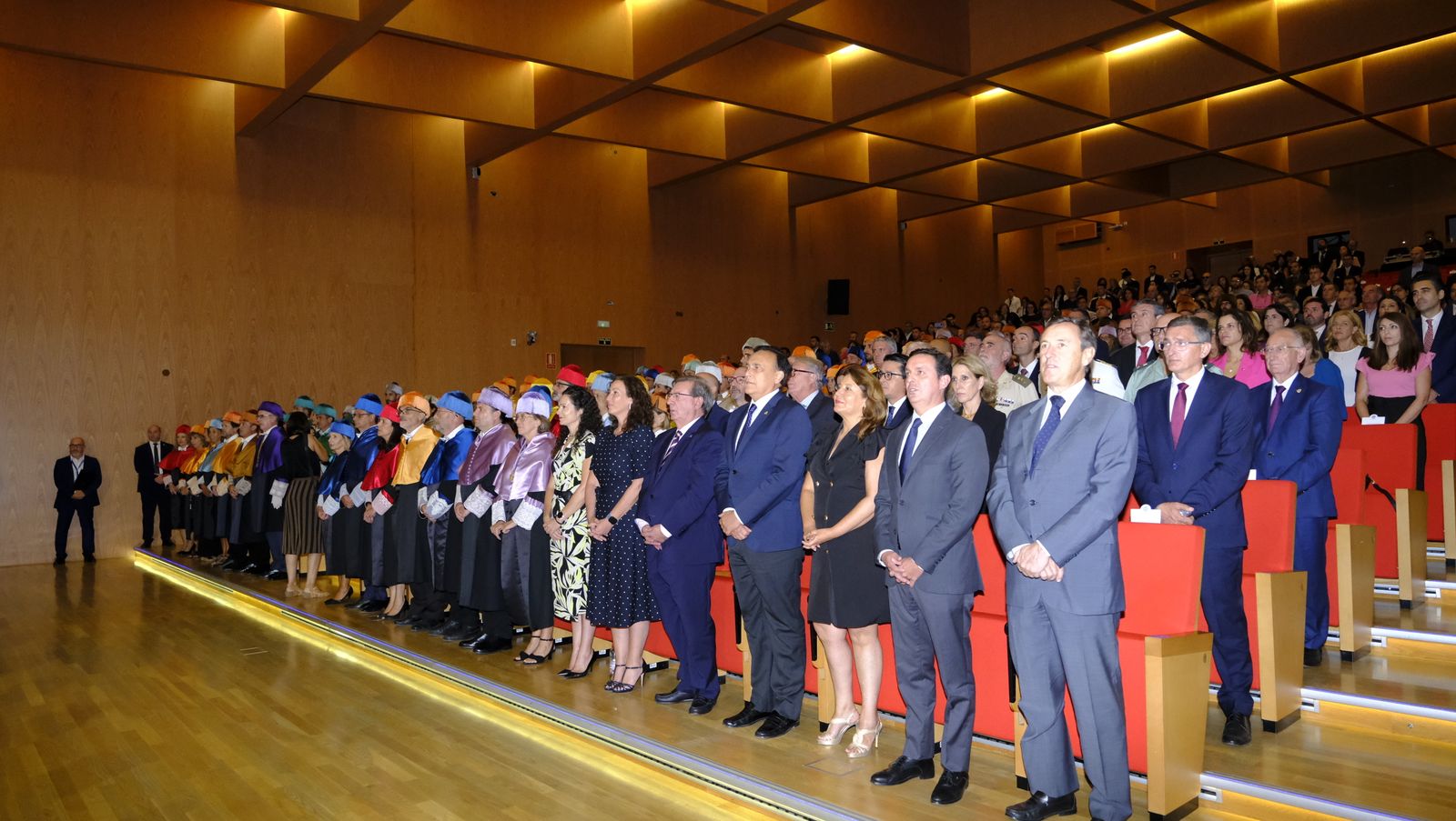 El Presidente de la Junta Juanma Moreno, inaugura el curso universitario andaluz en Almería
