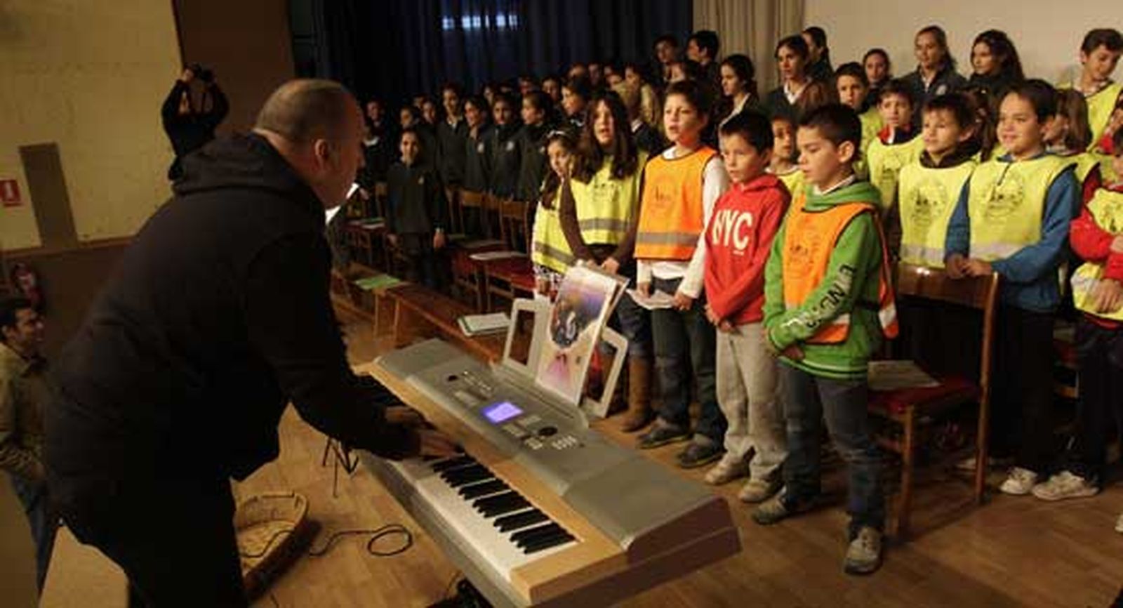 Un villancico de 200 voces blancas