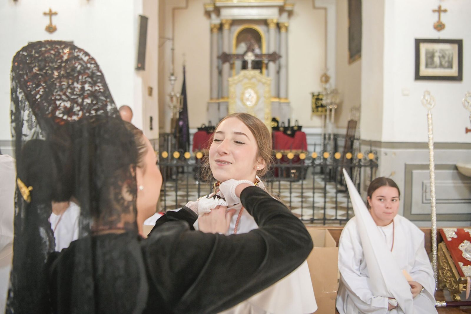 Así vivió Granada la salida de la Cofradía de los Dolores 2025