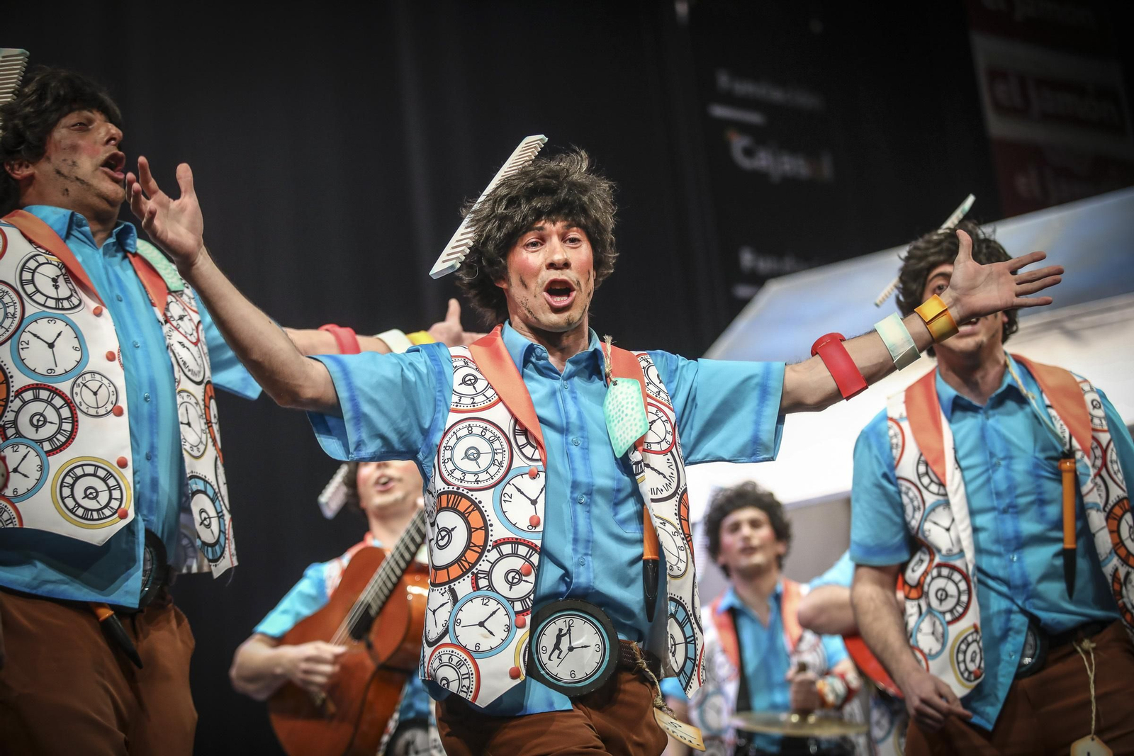 Chirigota No aguantamos más... Vamos de impacientes