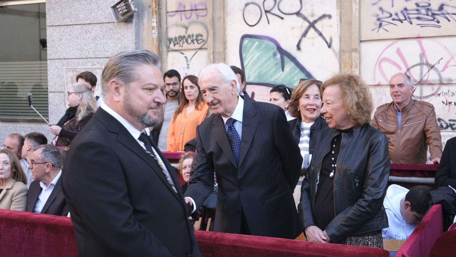 Procesión del Santo Entierro en Almería, en imágenes