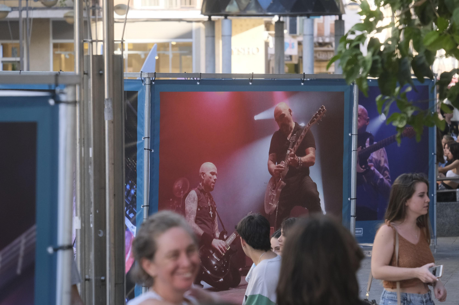 La exposición inaugural del Festival de la Guitarra de Córdoba, en imágenes