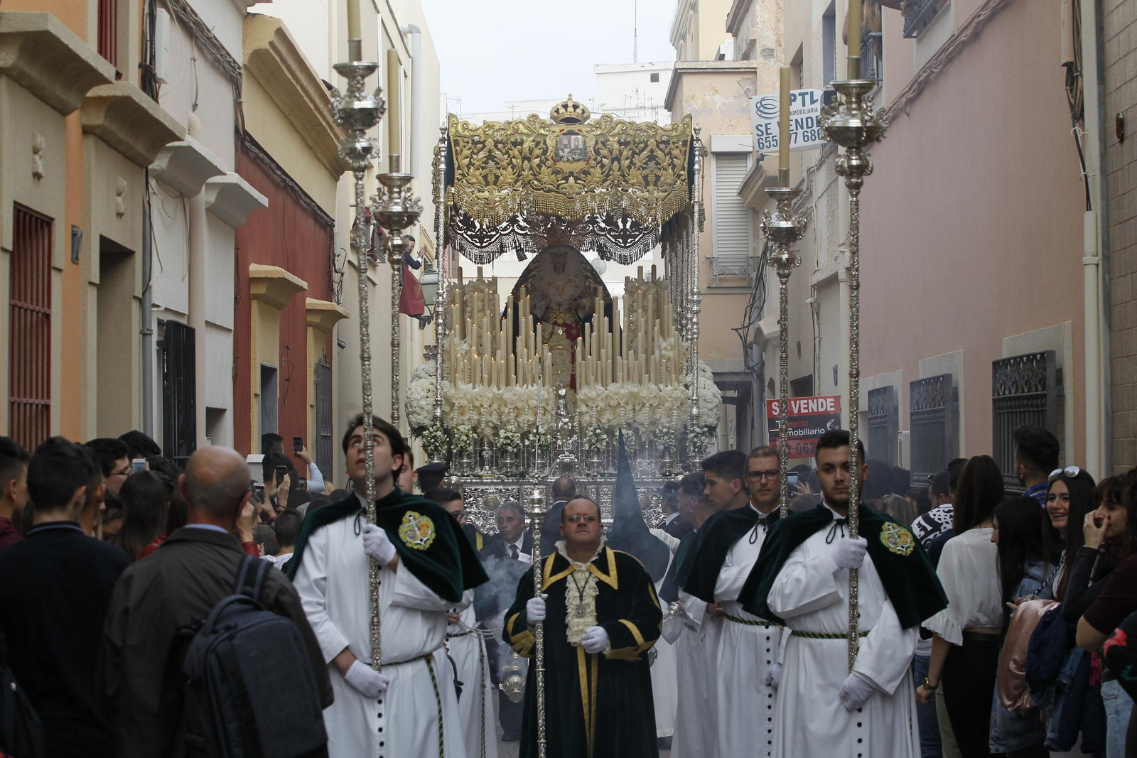 Imágenes de la Procesión de la Macarena. Semana Santa Almería 2019