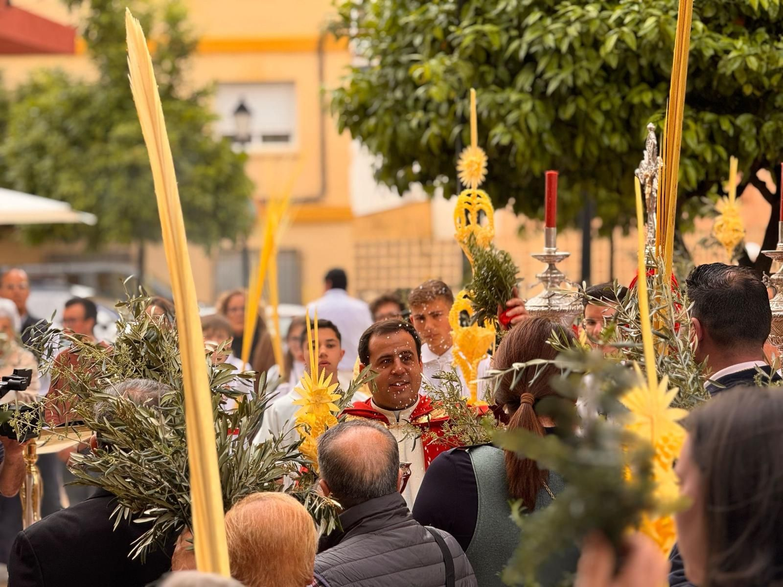 Exaltación en El Boquetillo de Fuengirola con la salida de La Pollinica Exaltación en El Boquetillo de Fuengirola con la salida de La Pollinica