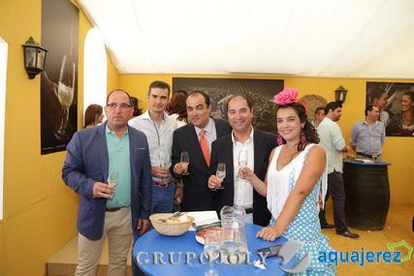 Los concejales de Foro Ciudadano Manuel Rosa, Daniel Gómez,  y Rocío Montero, y el portavoz del partido, Raúl Ramírez, acompañados por el director de Diario de Jerez, David Fernández.

Foto: Manuel Aranda