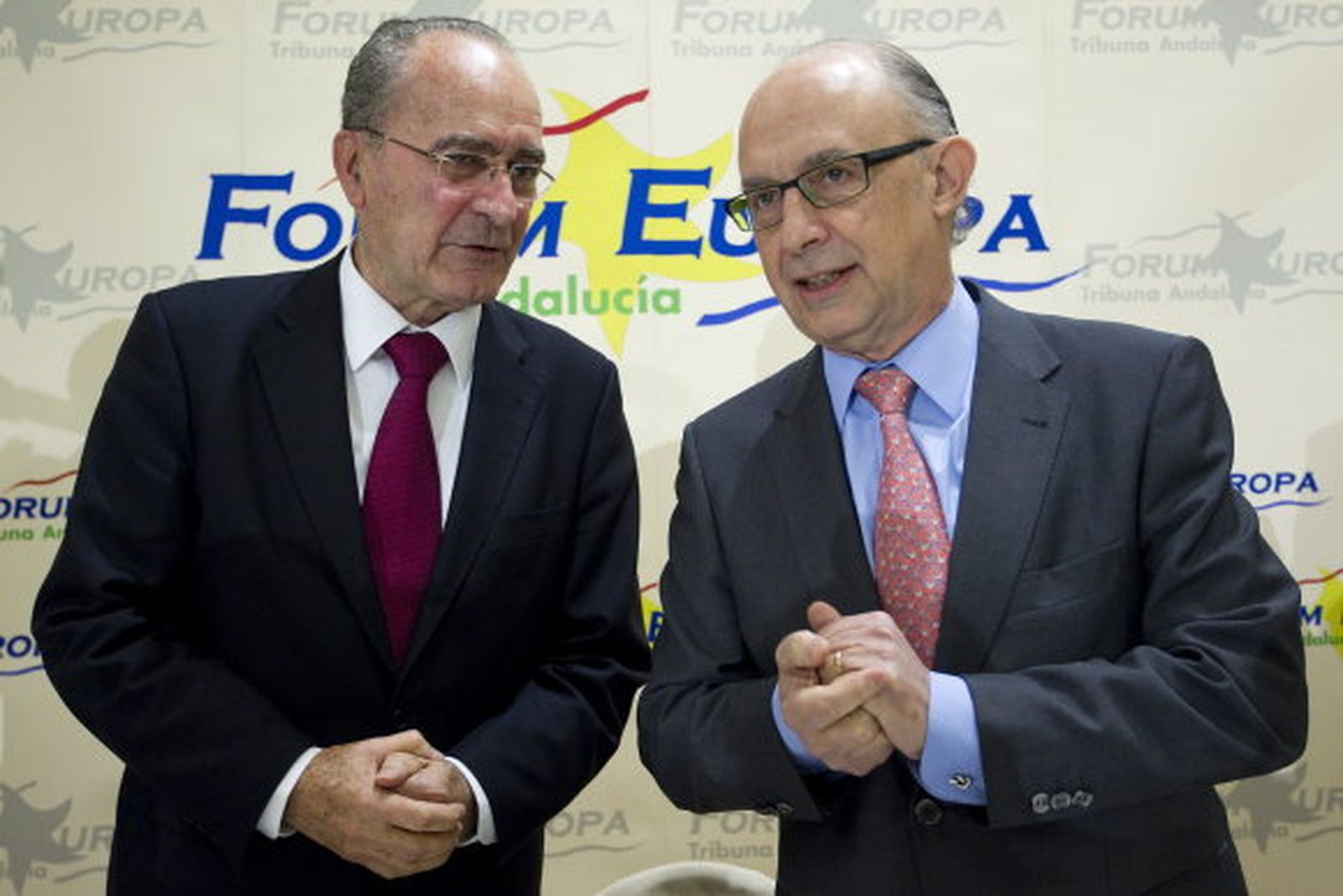 Montoro considera el Metro una infraestructura "prioritaria" y garantiza su financiación