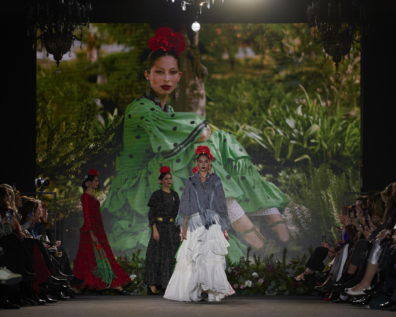 El desfile de Delia Núñez - Flamenca Pol Núñez en We Love Flamenco 2025, todas las fotos
