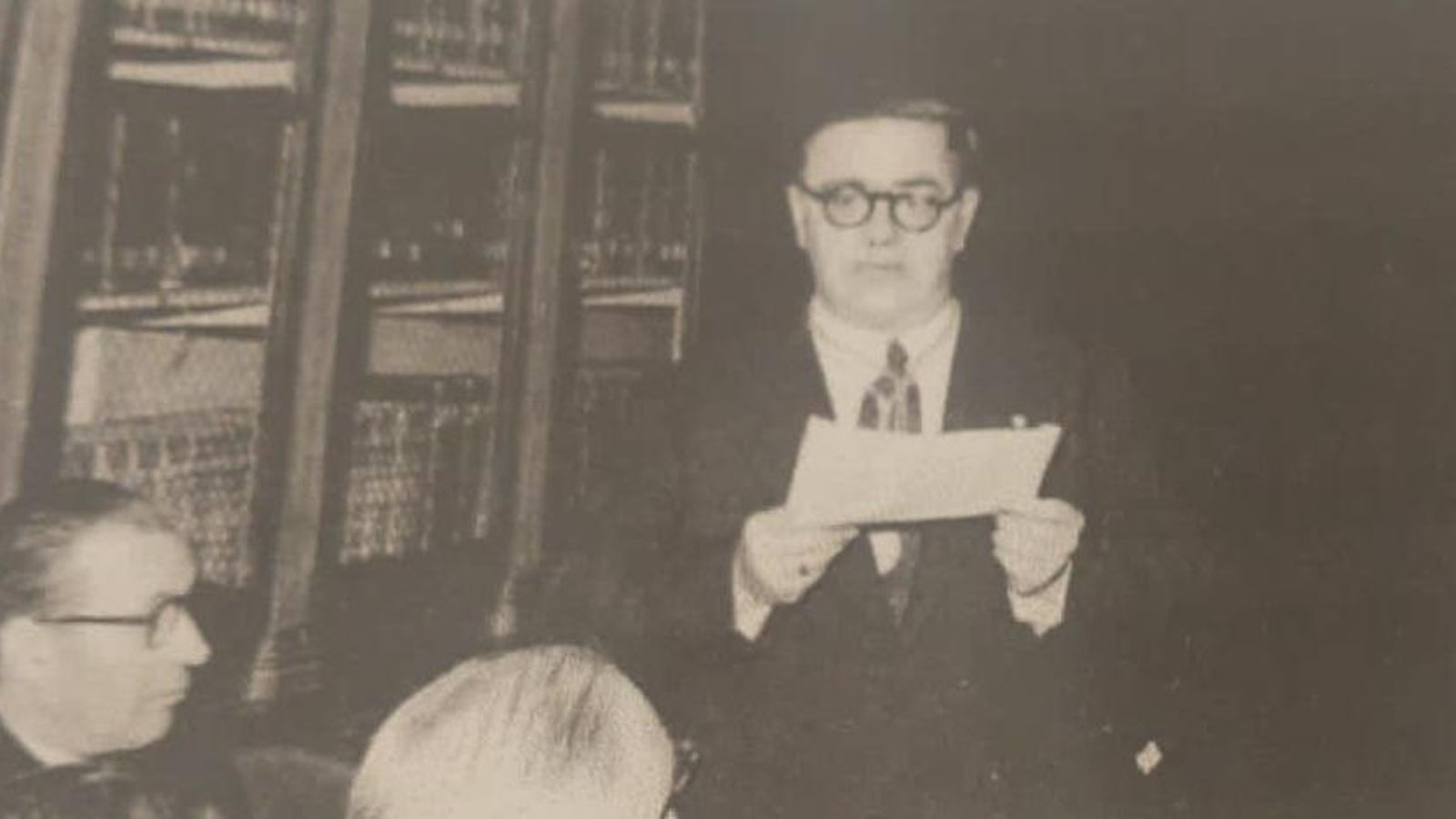 Augusto Conte, durante un acto en la biblioteca del Casino Gaditano.