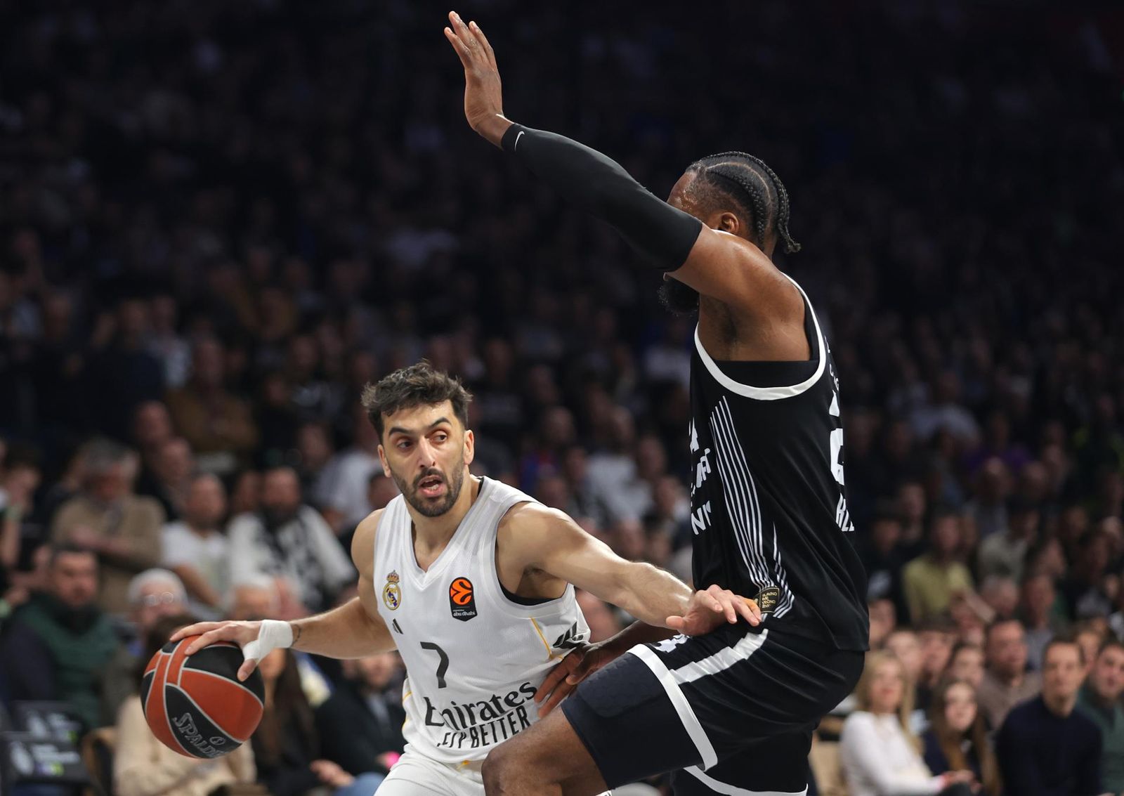 El Madrid gana con sufrimiento en Belgrado antes de ir a Málaga