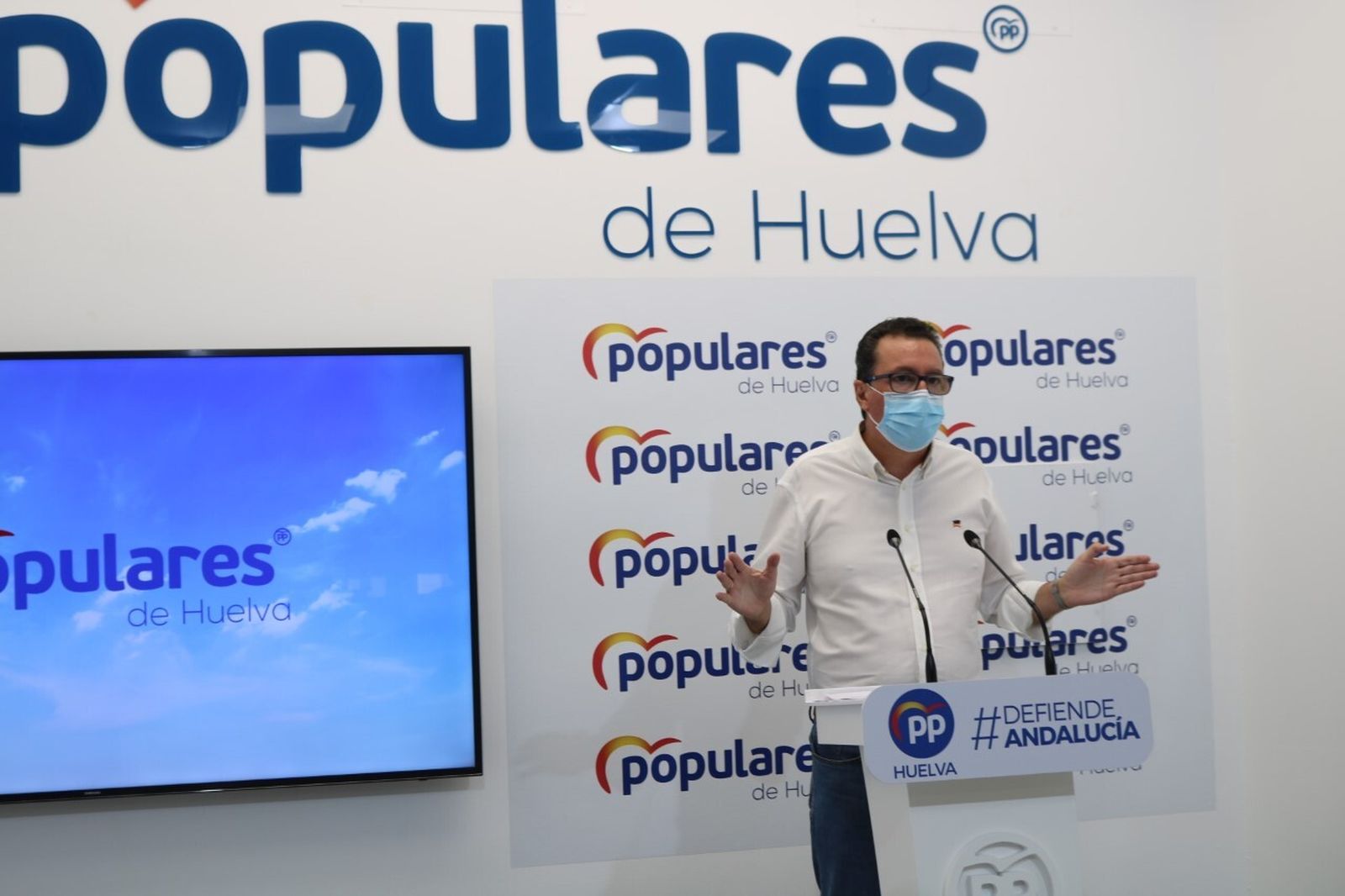 Manuel Andrés González se ha mostrado crítico con el Gobierno de Pedro Sánchez.