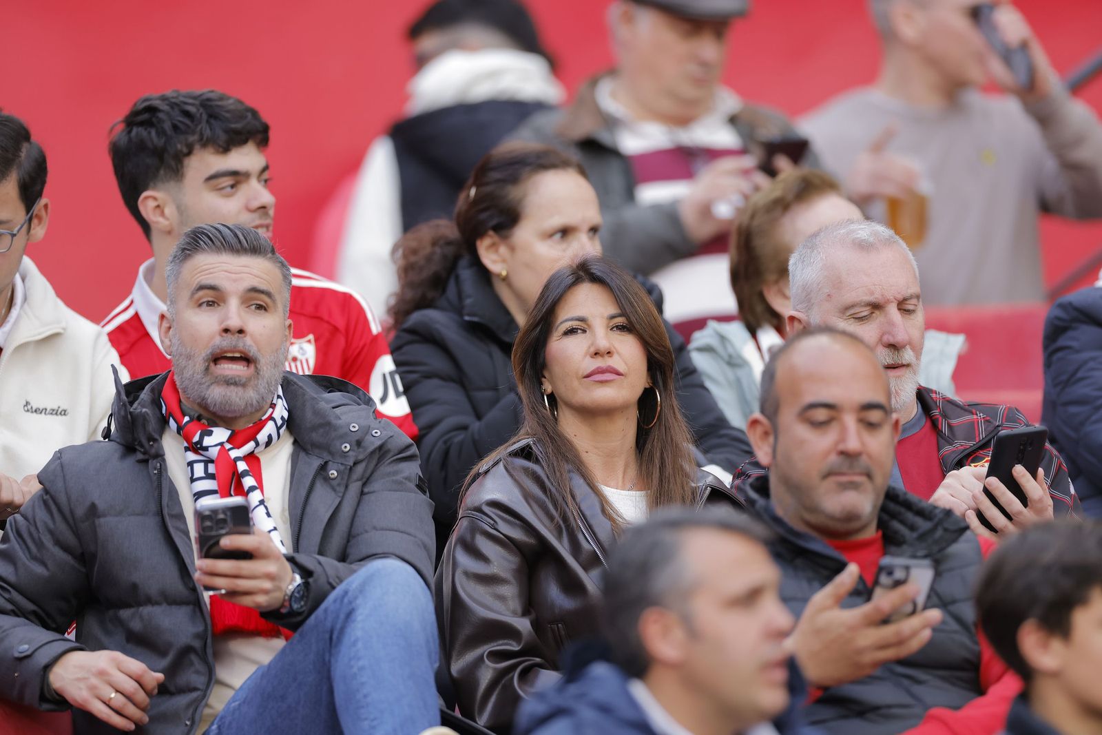 Búscate en las fotos del Sevilla fc - Rayo