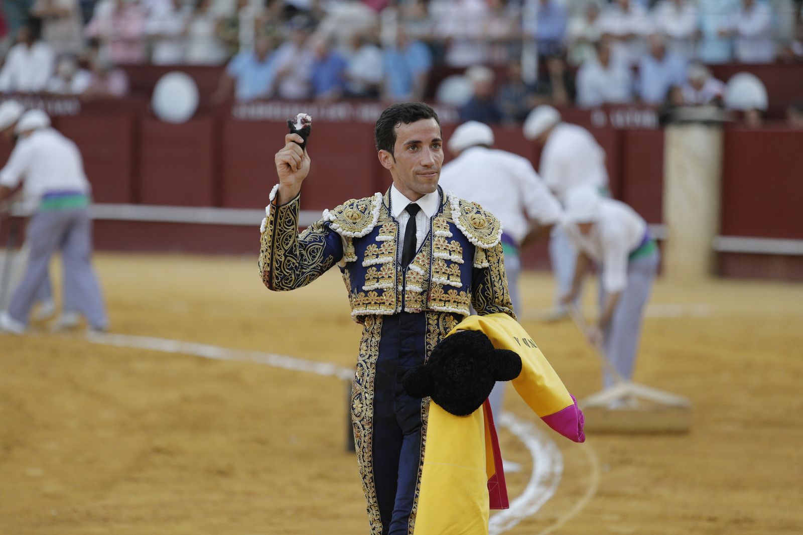 Miranda se gana la sustitución de Aguado en Málaga y Romero confirma  fisura de pelvis