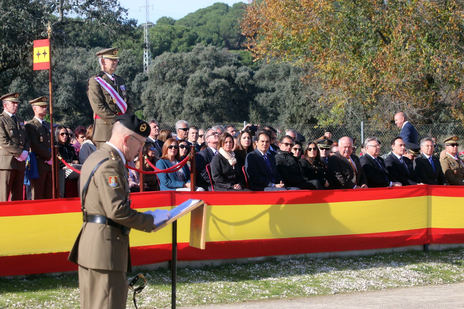 Parada militar en la base de Cerro Muriano por el Día de la Inmaculada
