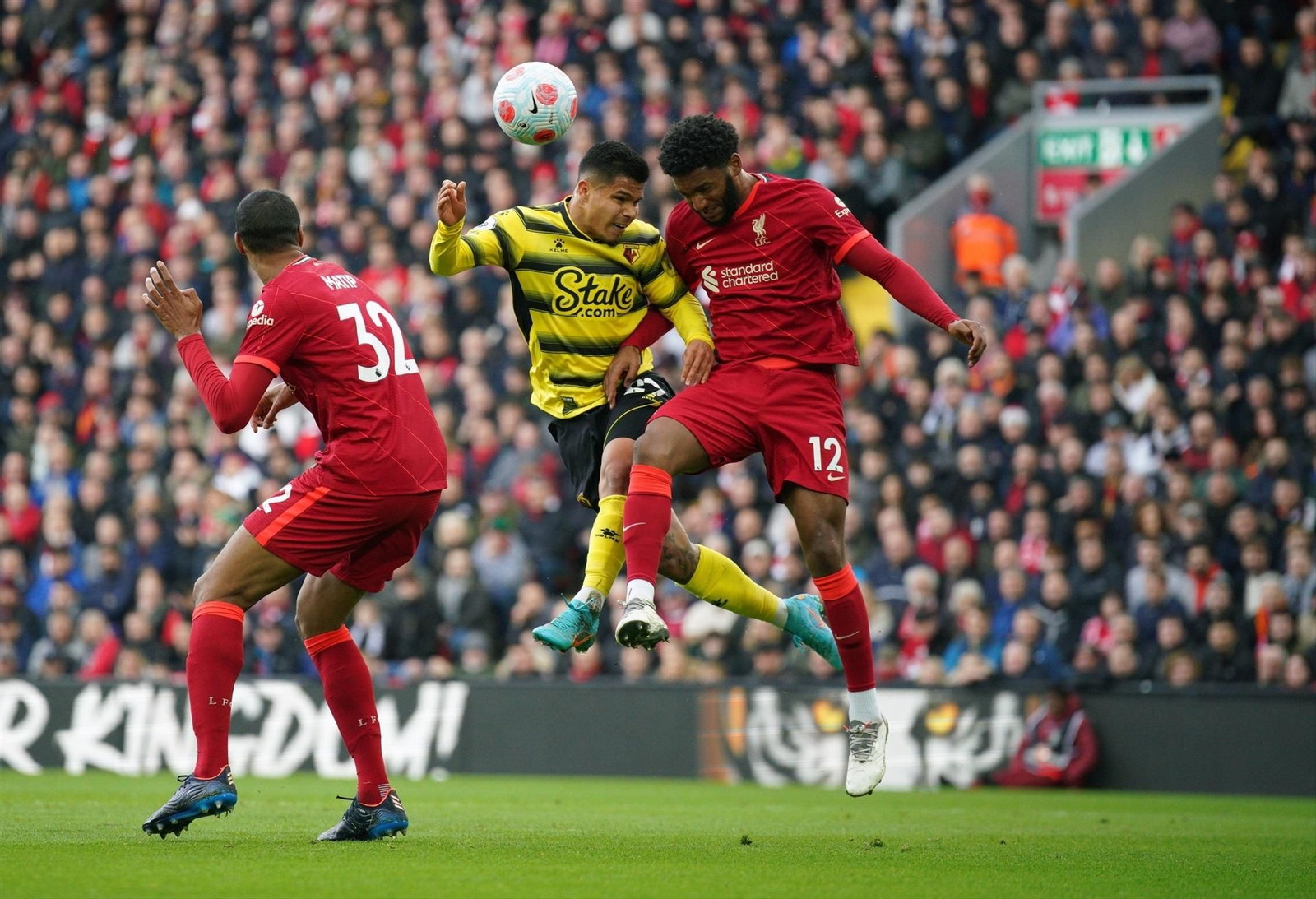 Las fotos de la carrera de Cucho Hernández