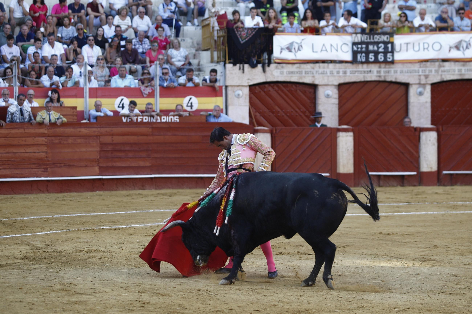 Las mejores imágenes de los toreros Fortes, Juan Ortega y David de Miranda en la Feria de Almería 2025
