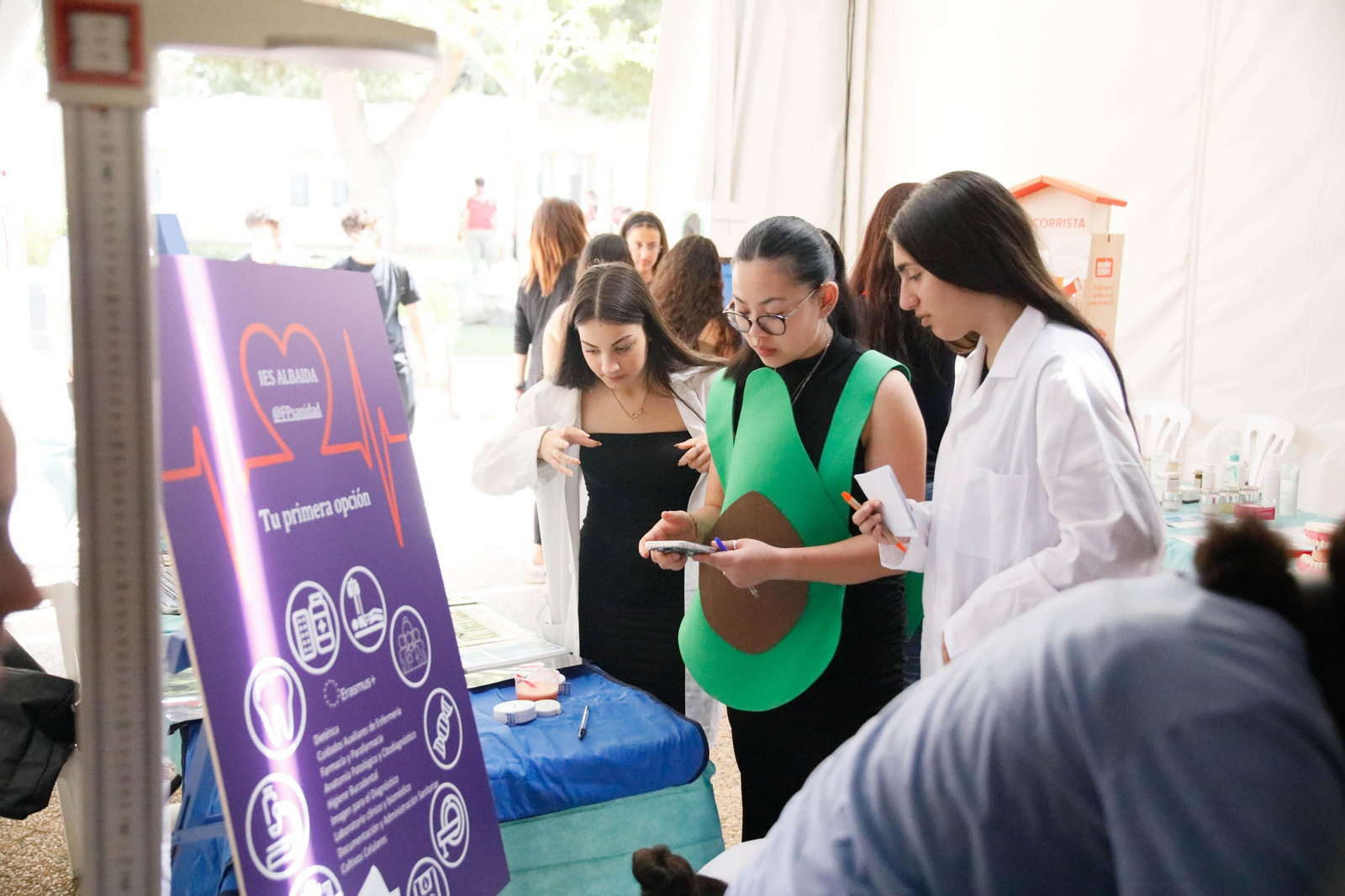 IV edición de la feria Aula de la UAl, en imágenes