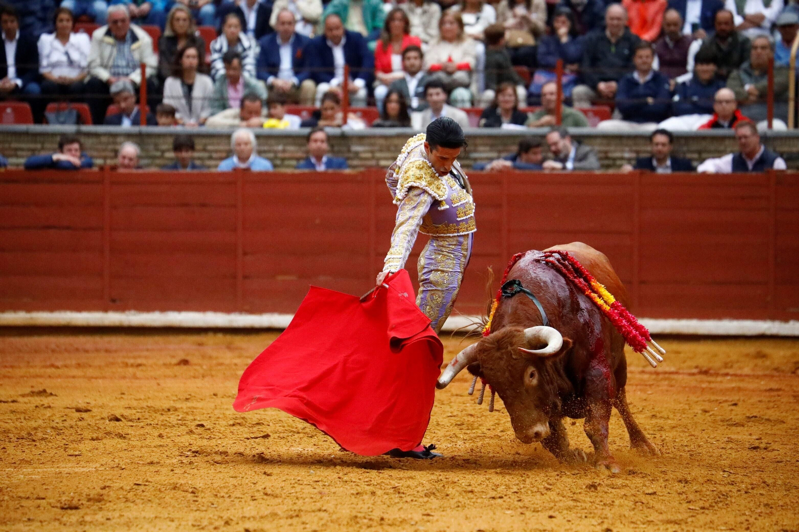 La última corrida de la Feria Taurina de Córdoba, en imágenes