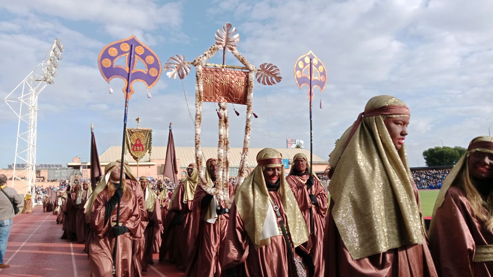 Así han llegado los Reyes Magos a San Fernando: las imágenes