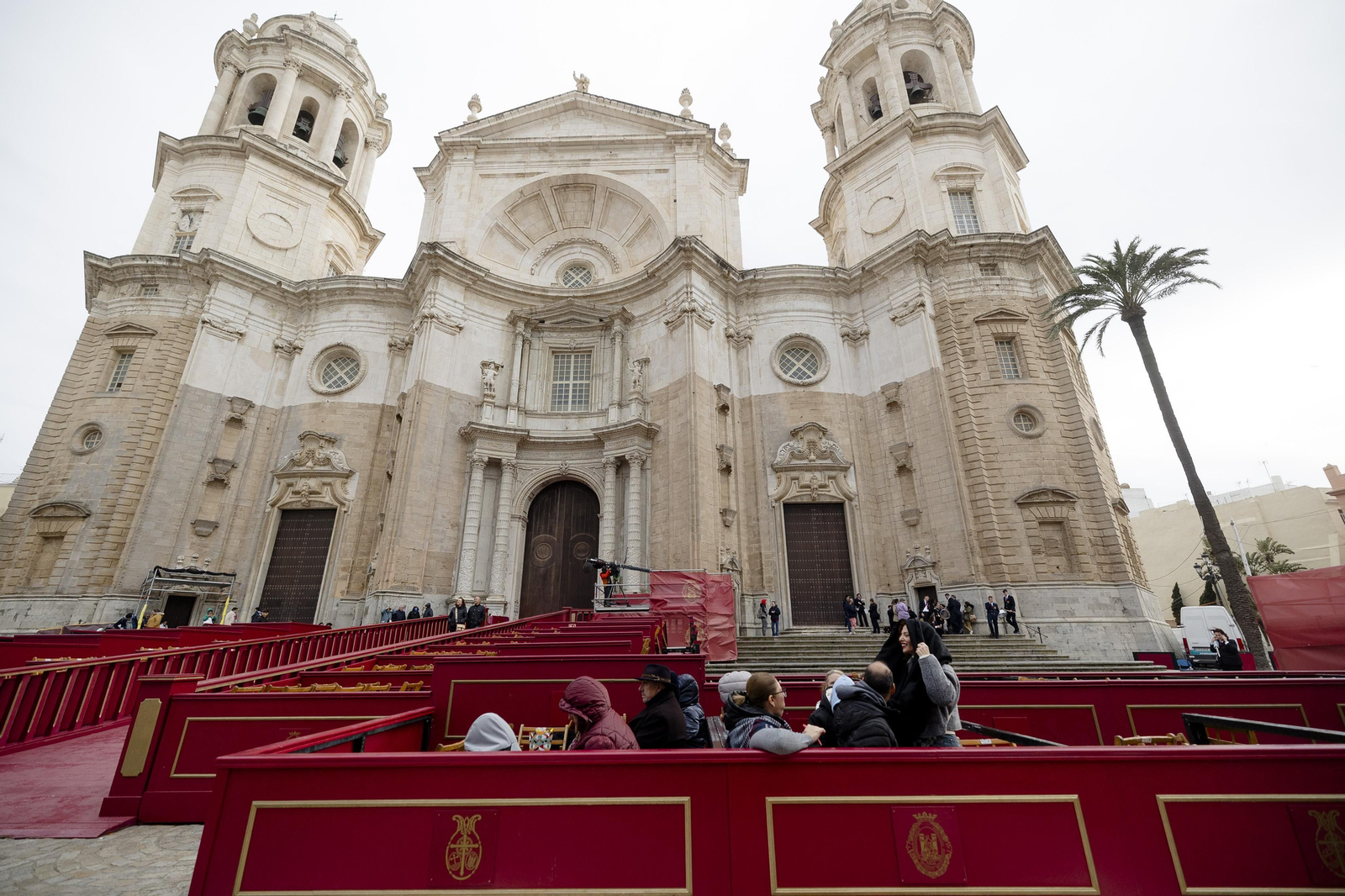 Las imágenes de la cofradía de Piedad este Martes Santo en la Semana Santa de Cádiz de 2024