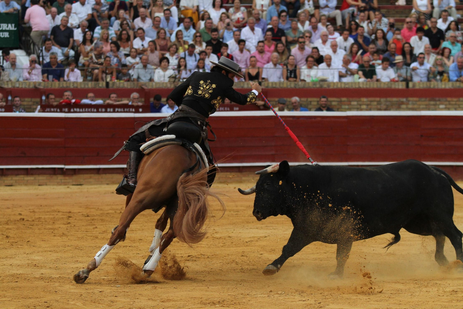 Festejo de Rejones en el coso de La Merced por Colombinas.