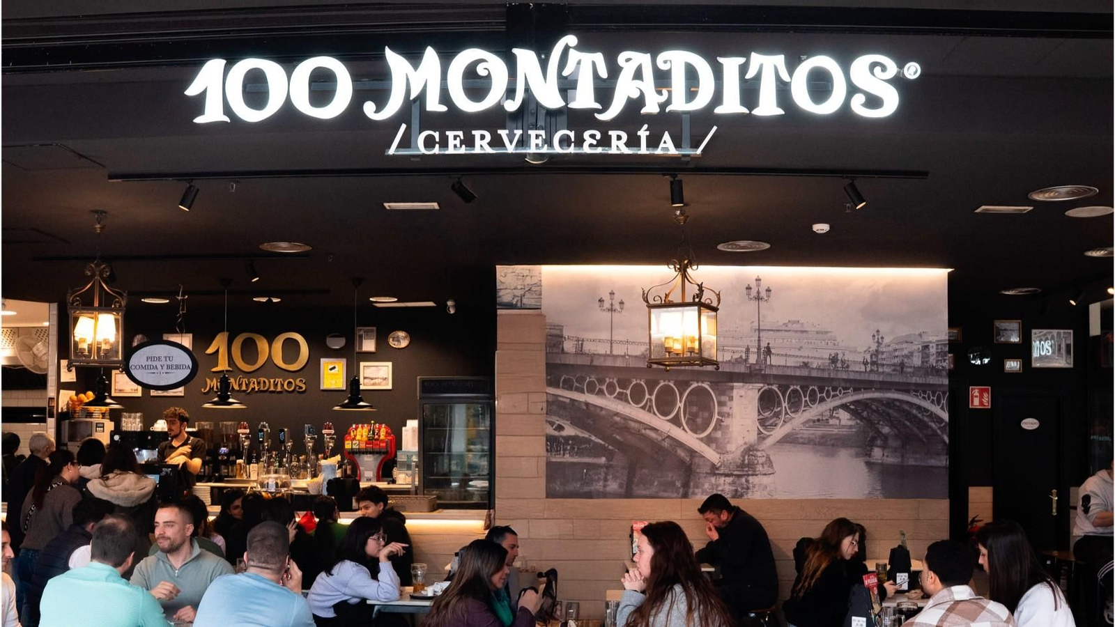 Un establecimiento 100 Montaditos de Restalia