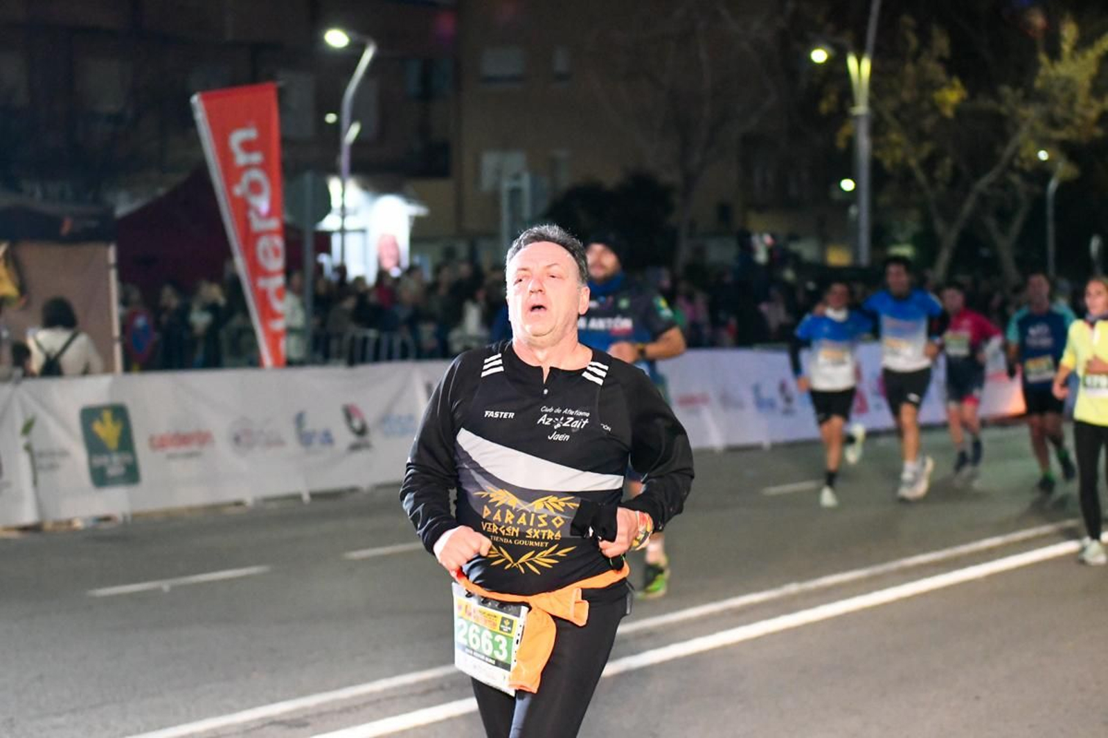 En imágenes: búscate en tu llegada a meta de la Carrera de San Antón 2025 (5)