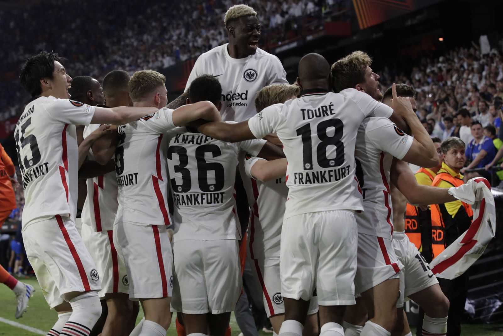 Las imágenes del Entracht-Rangers