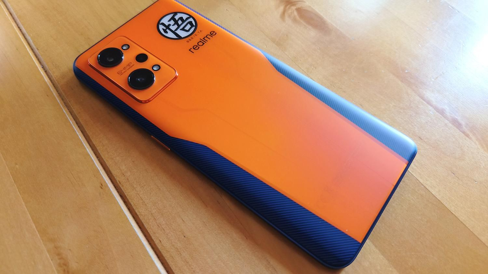 Realme GT NEO 3T Dragon Ball Edition