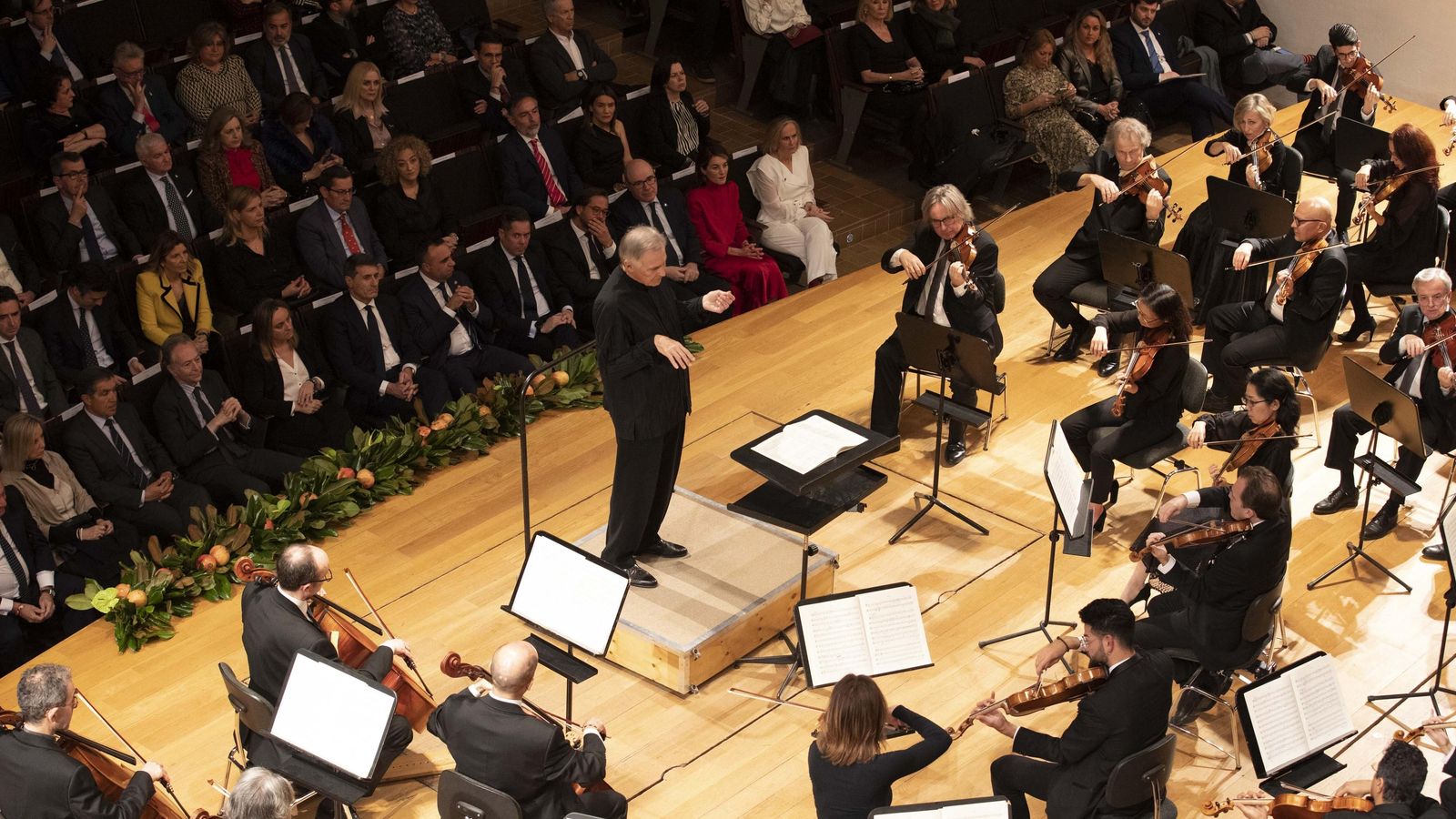 La Orquesta Ciudad de Granada amenizó el acto