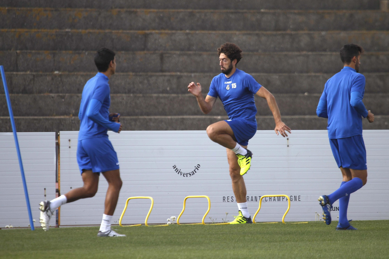 Candela, que vuelve a la convocatoria, en el entrenamiento de este sábado