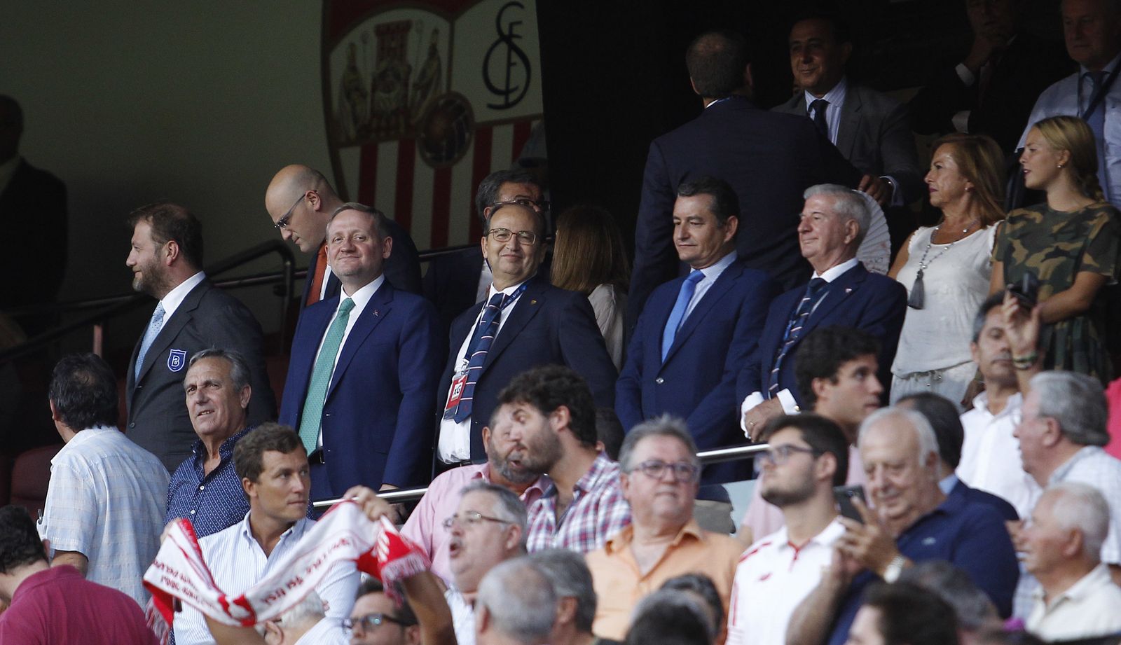 Las imágenes del Sevilla-Basaksehir