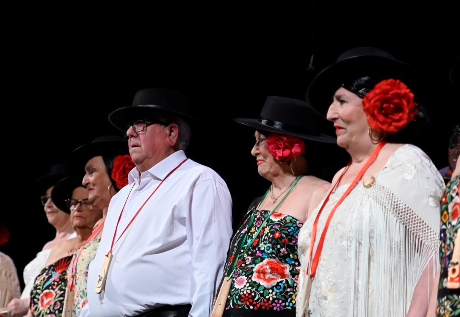 Las imágenes de la Fiesta de Mayores del Carnaval de Córdoba Las imágenes de la Fiesta de Mayores del Carnaval de Córdoba