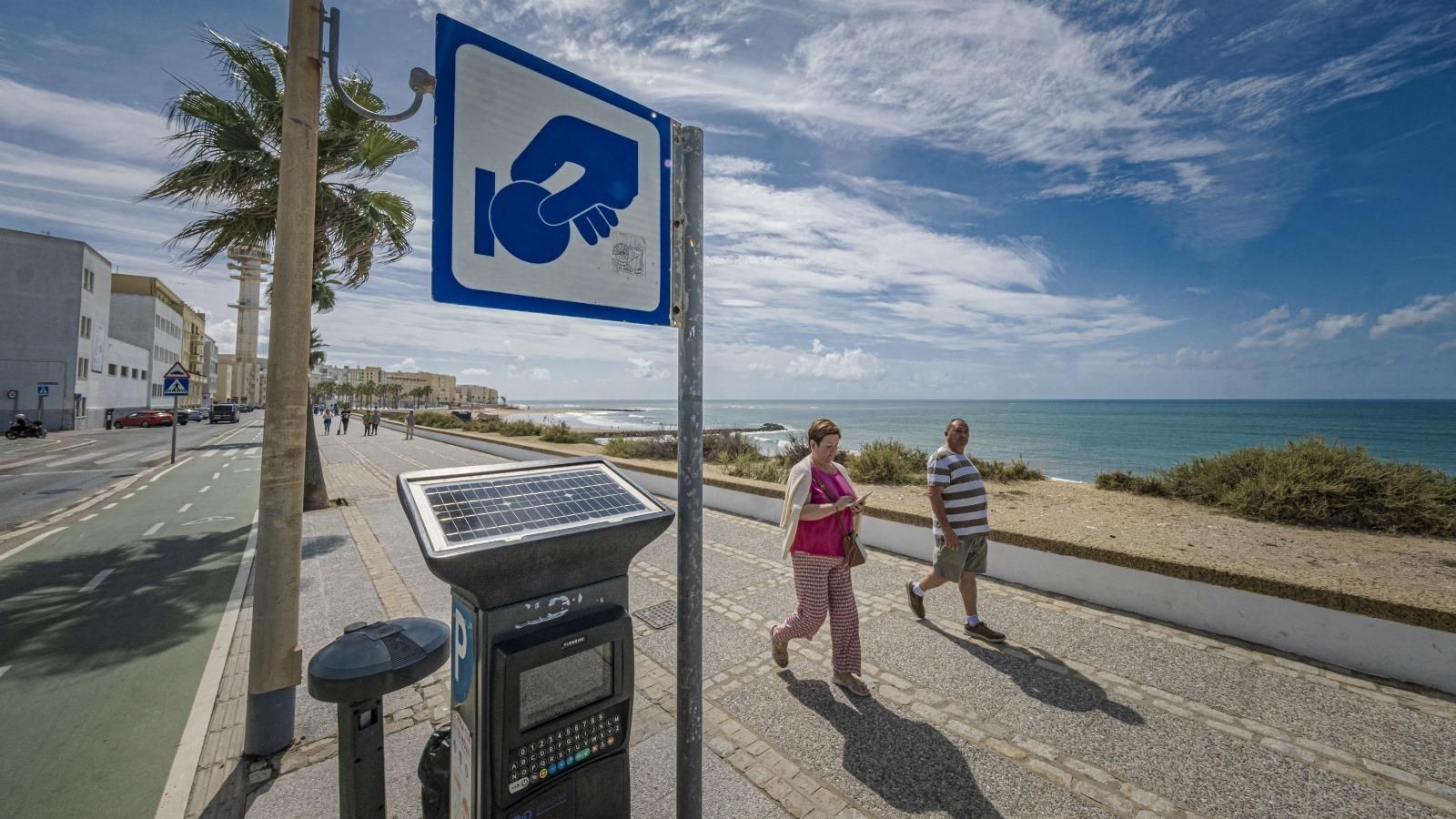 Parquímetro del Paseo Marítimo, este lunes.