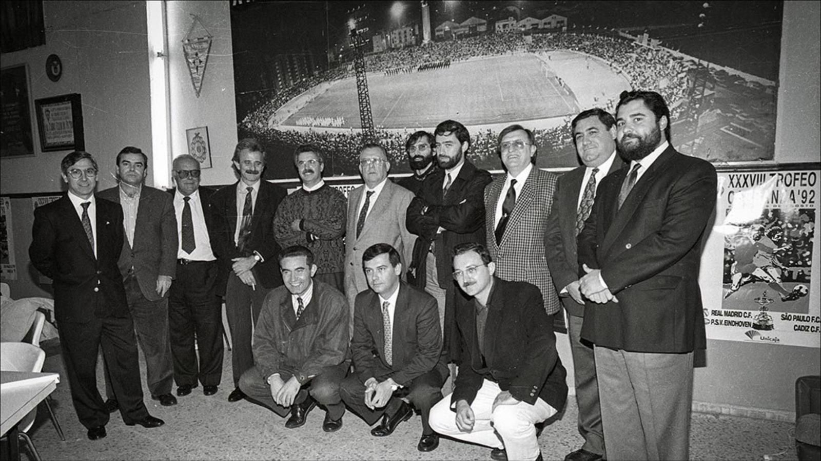 Consejo de Administración del Cádiz. 1992. Foto Kiki