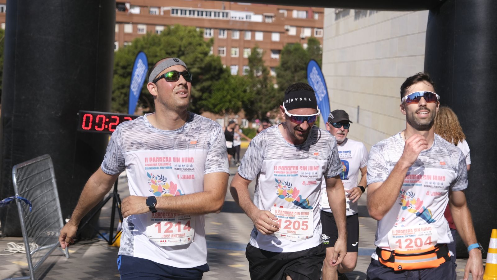 Imágenes de la II Carrera Sin Humo, en Almería